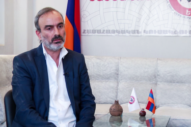 Կրեմլը որոշում ունի օր առաջ ձերբազատվել Փաշինյանից․ Ժիրայր Սեֆիլյան