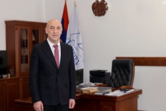 Շնորհավո'ր տոնդ, Քաջարան․ Մանվել Փարամազյան