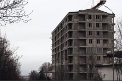 Ստեփանակերտում կառուցվող շենքի բնակարանները կտան Շուշիից ու Հադրութից տեղահանվածներին