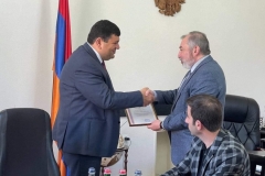 Կապանի քաղաքապետը արժանացավ պատվոգրի