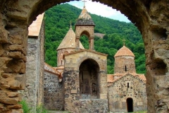 Ապրիլի 25-ին ադրբեջանական կողմը խոչընդոտել է 25 հայ ուխտավորների մուտքը Դադիվանք. Արցախի ՄԻՊ