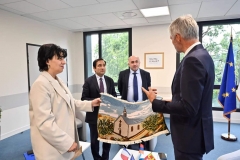 ԱՀ ԿԳՄՍ նախարարն աշխատանքային այցով Ֆրանսիայում է