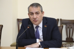 Մինչեւ տարեվերջ որեւէ փաստաթուղթ չի ստորագրվի, մեկ այլ պաշտոնյայի գնահատականը գուցե այլ է. Արմեն Խաչատրյան