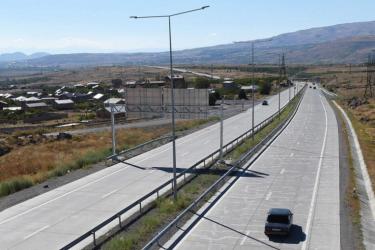 «Հյուսիս-հարավ»-ի Ագարակ-Քաջարան հատվածի վերակառուցման աշխատանքները կսկսվեն 2021-ին, արդեն մեկնարկել են Երևան-Մեղրի ճանապարհի որոշ հատվածների հիմնանորոգման աշխատանքները. ՏԿԵՆ