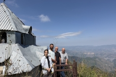 Ուխտագնացություն Խաչի խութ սրբավայր, որ Խուստուփի հյուսիս–արևելյան լանջին է
