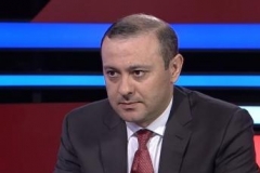 Արմեն Գրիգորյանն ազատվեց ԱԳ փոխնախարարի պաշտոնից՝ նորից նշանակվելով ԱԽ քարտուղար