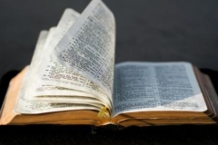 Ադրբեջանում հայ բանտարկյալներին արգելվում է Աստվածաշունչ ստանալ. USCIRF