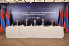Նիկոլ Փաշինյանը ՀՀ դիվանագետների հետ հանդիպմանն անդրադարձել է արտաքին քաղաքականության առաջնահերթություններին և մարտահրավերներին