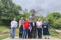 Այցելեցինք Դավիթբեկ (Զեյվա)՝ հաղորդակցվելու սրբազան այն հողին, որը մեր ժողովրդին պարգևել է Արամ Մանուկյան, ով էլ եղավ Հայաստանի առաջին հանրապետության հիմնադիրը