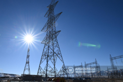 Մենք աշխատում ենք Հայաստան-Թուրքիա էլեկտրացանցի վրա, որպեսզի դուք ավելի ու ավելի քիչ կախված լինեք Ռուսաստանից. Մարթա Կոսը՝ հայ լրագրողին