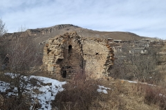 Աղվանի կամ Խողվանի գյուղի ավերված եկեղեցին