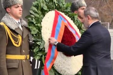 Նիկոլ Փաշինյանը հարգանքի տուրք մատուցեց մարտի 1-ի զոհերի հիժատակին