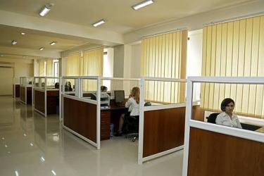 ՀՀ ոստիկանությունը հորդորում է անձնագրային և վարորդական վկայականի հարցերով ներկայանալ միայնակ