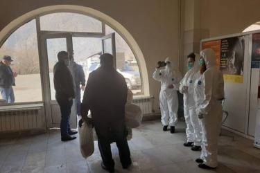 Կորոնավիրուսի կասկածով ՀՀ սահմանային հսկիչ կետերից մեկուսացվել է մոտ 100 անձ