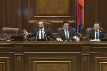 Մեկ դրվագ Ազգային ժողովի բուռն առօրյայից