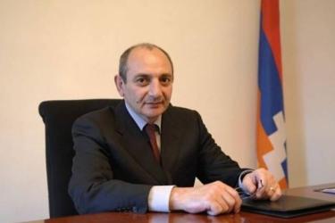 Միասնությունն է մեզ դարձնում ավելի ուժեղ ու հաստատակամ. Բակո Սահակյանի ուղերձը