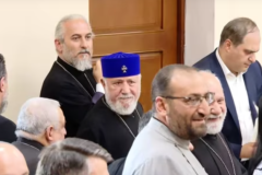Կաթողիկոսի ու 6 եպիսկոպոսների գործով դատախազն «իր դիմումի համաձայն ազատվել է աշխատանքից»