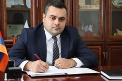 ՍԻՍԻԱՆ ՀԱՄԱՅՆՔԻ ՂԵԿԱՎԱՐ ՀՈՎՍԵՓ ԱՌԱՔԵԼՅԱՆԻ ՇՆՈՐՀԱՎՈՐԱԿԱՆ ՈՒՂԵՐՁԸ ԳՐԱԴԱՐԱՆԱՎԱՐԻ ՕՐՎԱ ԿԱՊԱԿՑՈՒԹՅԱՄԲ