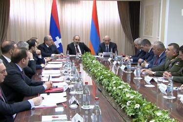 Ադրբեջանական համայնքին բանակցային գործընթաց խցկելու բոլոր փորձերը պետք է չեզոքացնենք. Բակո Սահակյան (Տեսանյութ)