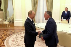 Կրեմլում տեղի է ունեցել Ուիթքոֆ-Պուտին հանդիպումը