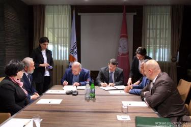 Արայիկ Հարությունյանն ու Սամվել Բաբայանը համագործակցության հուշագիր են ստորագրել