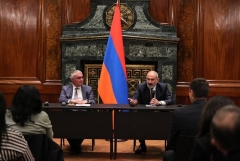 Վարչապետը հանդիպել է Չեխիայի հայ համայնքի ներկայացուցիչներին. նրա պաշտոնական այցն ավարտվել է