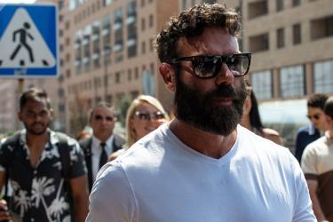 Քանյեն Հիլարիից լավն է. Դեն Բիլզերյանը հայտնել է ԱՄՆ նախագահի պաշտոնում առաջադրվելու մասին  