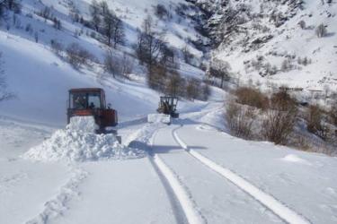 Սյունիքի մարզի Սիսիան-Գորիս, Արագածոտնի մարզի Ամբերդ ամրոց և Քարի լիճ տանող ավտոճանապարհները, Սոթք-Քարվաճառ ավտոճանապարհը, Վարդենյաց լեռնանցքը փակ են