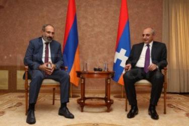 Երեւանում երեկ երեկոյան հանդիպել են Բակո Սահակյանն ու Նիկոլ Փաշինյանը