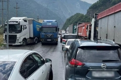 Լարսը հատելուն սպասող հայկական բեռնատարների թիվը կրկին աճել է