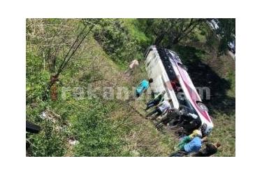 ՌԴ-ում չինացի զբոսաշրջիկներ տեղափոխող ավտոբուս է շրջվել, կան զոհեր, վիրավորներ