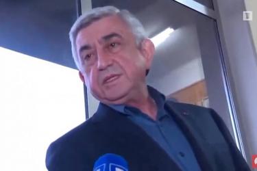 Երբ ժամանակը գա՝ ելույթ կունենամ. Սերժ Սարգսյանը մի թեթեւ շփվել է լրագրողի հետ (տեսանյութ)