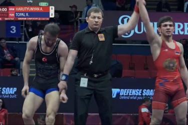 Արսեն Հարությունյանը հաղթեց թուրք Ռեջեպ Թոփալին. դուրս եկավ ԵԱ կիսաեզրափակիչ