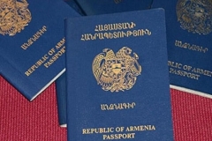Հայաստանը ժամանակավորապես դադարեցնում է անձնագրերի տրամադրումը ՌԴ–ում. ո՞րն է պատճառը