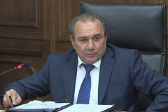 Սյունիքում ժամկետային զինծառայողները ծառայությունն իրականացնում են բաց տարածքներում, ավելացել է դեղորայքի համար տրամադրվող գումարը. ԱԱԾ տնօրենի տեղակալ