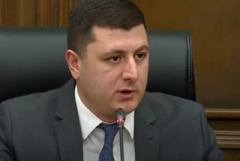 Հայկական բանակը ռուսական զենքի զգալի գնումների կարիք ունի․ ընդդիմադիր