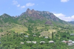 Երևանի ավագանին ավելի քան 11 մլն դրամ կտրամադրի Կոռնիձոր և Այգեձոր գյուղերին