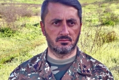 Խաչիկ Ասրյան.  Տեղում  սատկացնե՛լ  ադրբեջանցի  հրոսակներին, ովքեր  զինված  անցել  են  Հայաստանի  պետական սահմանը, այլ  ոչ  թե բանակցել նրանց հետ