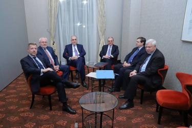 Հայաստանի եւ Ադրբեջանի ԱԳ նախարարները պատրաստակամություն են հայտնել գալիք ամիս եւս շարունակել հեռավար շփումները