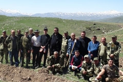 Սիսիանում ծառատունկ էր, որին մասնակցում էին նաեւ Կապանի, Վայոց ձորի անտառտնտեսության աշխատակիցները