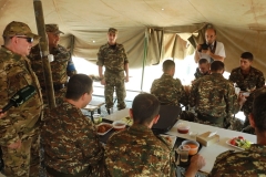 Պաշտպանության նախարարը հանդիպել է եռամսյա հավաքների մասնակիցներին