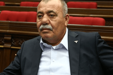 Արմավիրի մարզում վնասել ու կոտրել են գեներալ Մանվել Գրիգորյանի մայրական տունը. ներսում ամեն ինչ տակնուվրա են արել