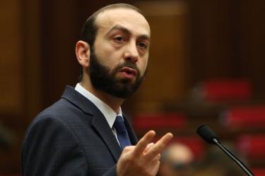 Միրզոյանը Ծառուկյանին կոչ է անում հրապարակային պարզաբանումներ ներկայացնել