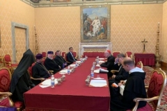 Արման Թաթոյանը Վատիկանի պետքարտուղարին է ներկայացրել հայ գերիների նկատմամբ ադրբեջանական խոշտանգումների և դաժան վերաբերմունքի վերաբերյալ իր զեկույցները