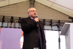 Բոլորիս ջանքերով մեր բանակը նորից վեր է հառնելու և ցույց տալու աշխարհին իր ուժը․ միայն այդ դեպքում կարող ենք կերտել հզոր, զարգացած, բարեկեցիկ և աշխարհում իր խոսքն ունեցող պետություն․ Վազգեն Մանուկյան