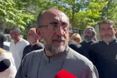 Միքայել Սրբազանը 2 ամսով կալանավորվեց