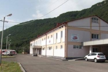 Հունիսի 24-29-ը Գորիսի Ֆրանս-հայկական սրտանոթային կենտրոնը հյուրընկալելու է հայտնի սրտանոթային վիրաբույժ Պիեր Բարնեին