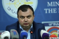 Ադրբեջանական լրատվամիջոցները կրկին կեղծ տեղեկատվություն են տարածում, իբր խոցել են նախագահի շարասյունը. Վահրամ Պողոսյան