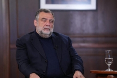 Կոչ ենք անում միջազգային հանրությանն ակտիվացնել ջանքերը՝ ապահովելու հորս անհապաղ և անվերապահ ազատ արձակումը՝ մյուս հայ ղեկավարների հետ․ Ռուբեն Վարդանյանի որդի