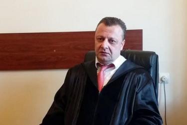 Հրաժարական կտամ երկու պայմանով. դատավոր Ալեքսանդր Ազարյանի արձագանքը՝ Փաշինյանի ելույթին